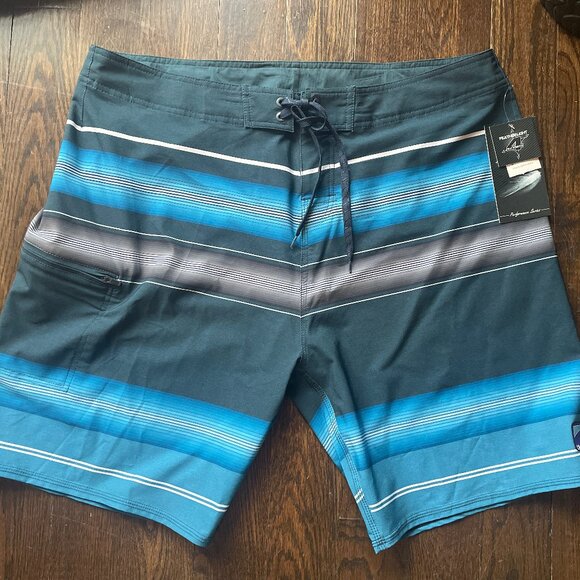 NWT Blu Wave Sup Shorts Mens 38 - Picture 1 of 6